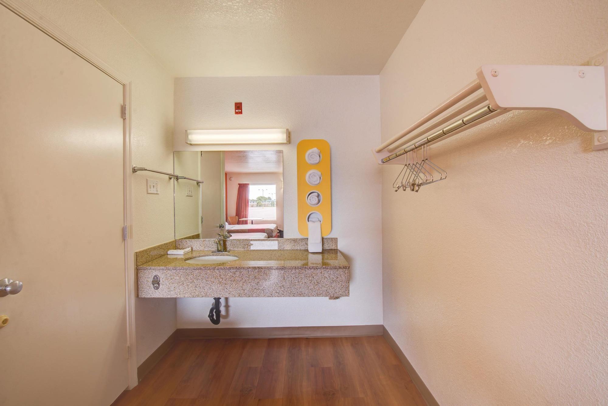 Motel 6-Norfolk, Va Zewnętrze zdjęcie